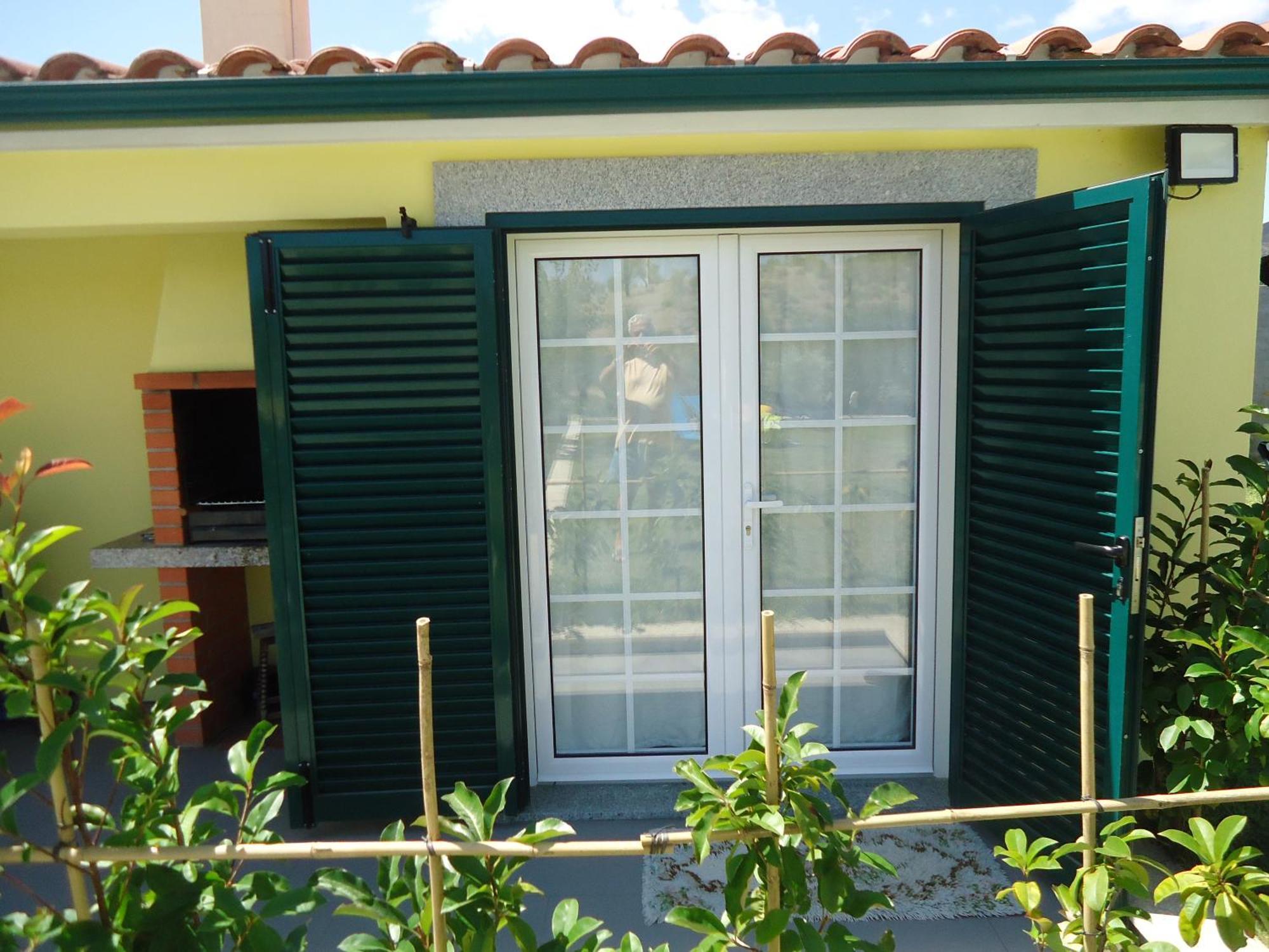 Alojamento Poco Do Barro Lodões Exterior foto